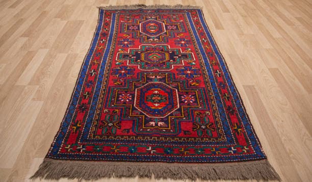 تصویر 2 از فرش دستباف مشهد نقش اصیل ایرانی